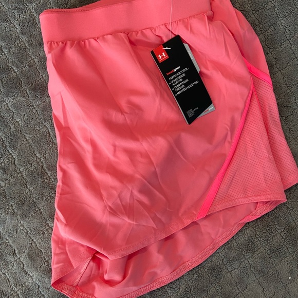 Under Armour Pants - Women’s Under Armour XL shorts